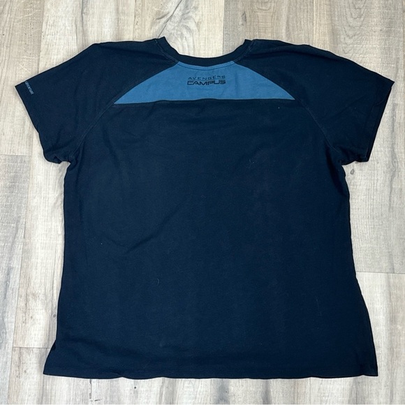 Disney Parks DCA Avengers Campus T-shirt Women’s T-shirt Size XL Grey Black - Picture 5 of 8